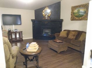 1513 Ridgemont Ln, Kerrville, TX 78028