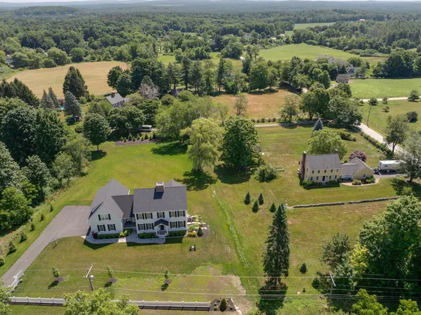 88 Main Street, Hollis, NH 03049