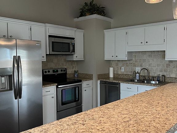 5th image of 1149 Rivercrest Dr