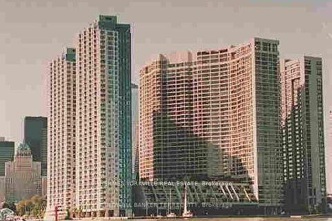 1st image of 33 Harbour Sq #823