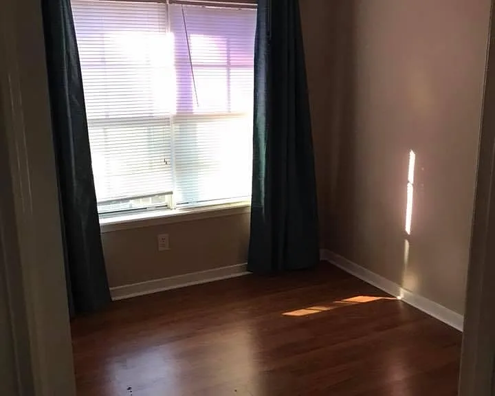 118 Glen Hollow Dr — Photo 6