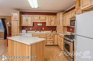 10639 W Kaye Lake Road Wasilla-large-004