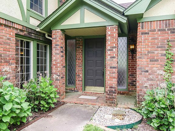 2nd image of 6414 Prestige Ln