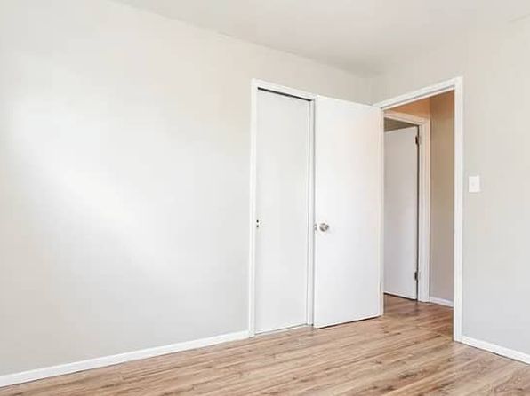 (undisclosed Address)