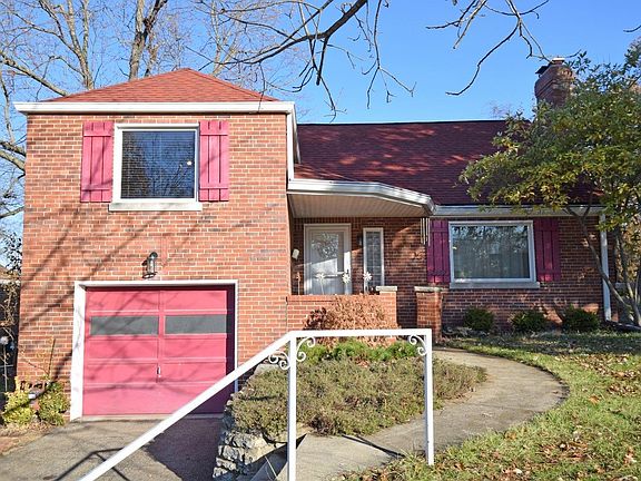 2nd image of 2850 Byrneside Dr