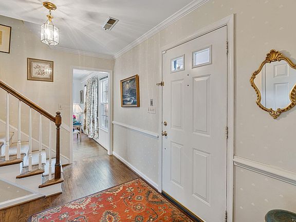 2nd image of 1772 Hearthglow Ln