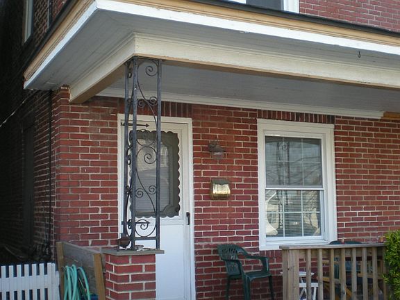 3rd image of 8 11th St