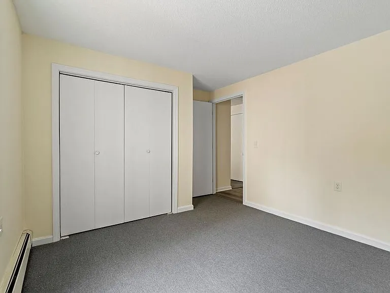 1703 White Cedar Blvd — Photo 17