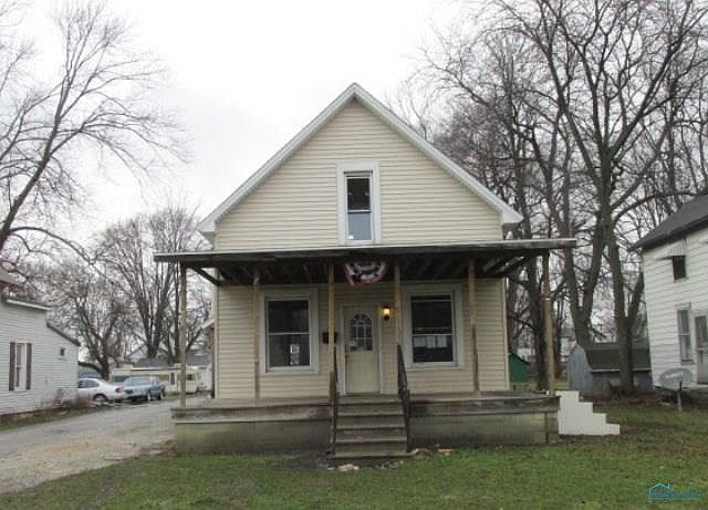 1st image of 424 McDougal St