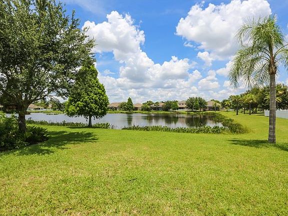 4th image of 11707 Summer Springs Dr