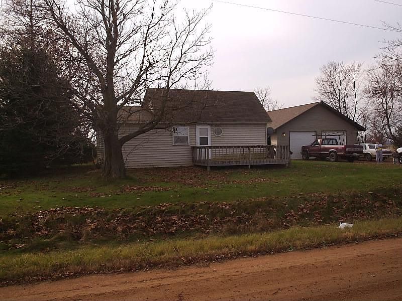 2nd image of W11969 Willow Rd
