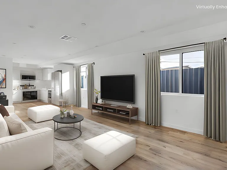 Best Priced Luxury 4 & 5 Bed Townhomes in Mid-City! — Photo 5