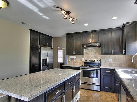 5th image of 3955 Arden Farms Pl