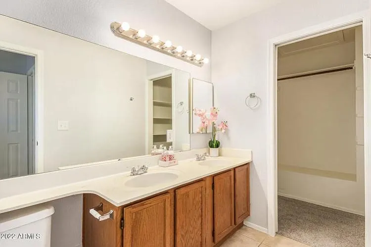 418 S Sunrise Dr — Photo 8