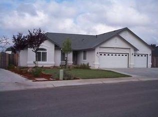 2628 Rhinestone Way, Redding, CA 96001