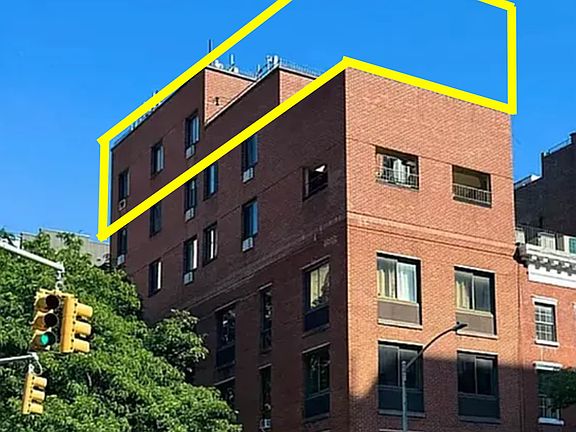 3rd image of 270 W 22nd St APT 10