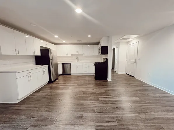 6332 Woodman Ave, Van Nuys, CA