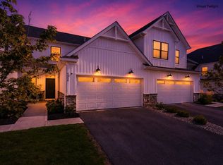 6406 Hamilton Woods Blvd N, Westerville, OH 43081