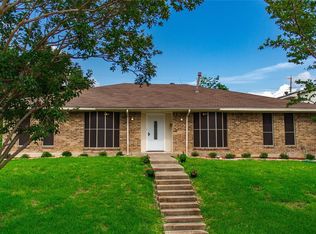 9212 Markanne Dr, Dallas, TX 75243