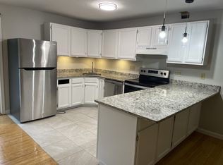 70 Edgeworth St Unit 16, Worcester, MA 01605