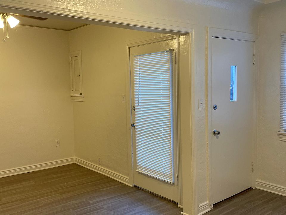1st image of 1818 E 3rd St APT 12