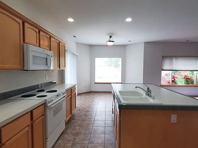 264 Thyme Cir — Photo 6