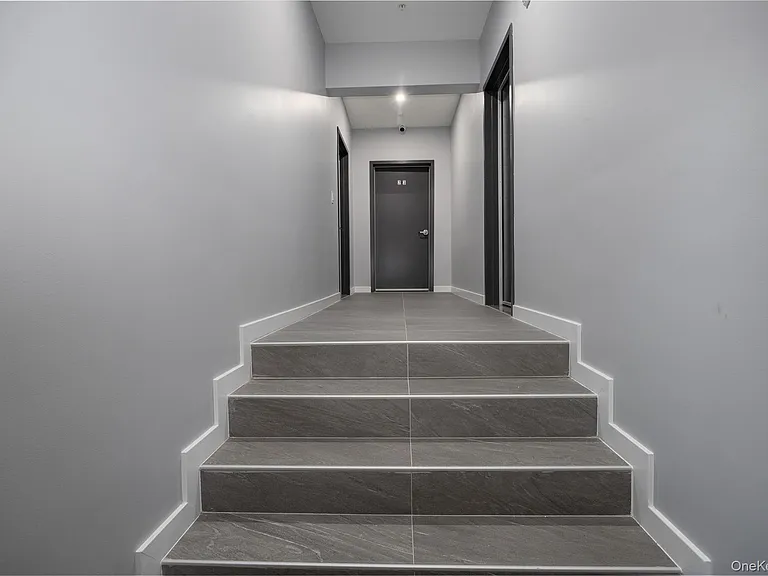 126 Innis Ave #2-1 — Photo 12