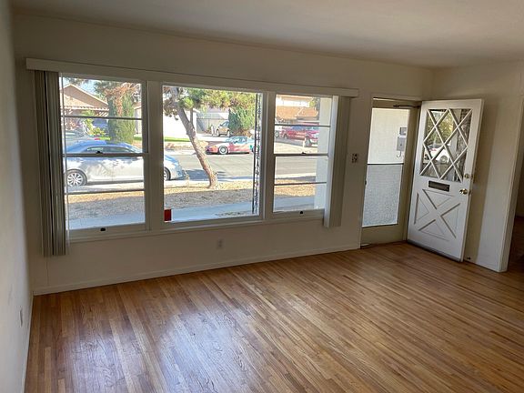 3rd image of 4778 68th St