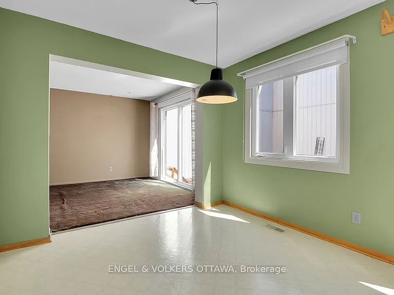 837 Eastvale Dr #110 — Photo 13
