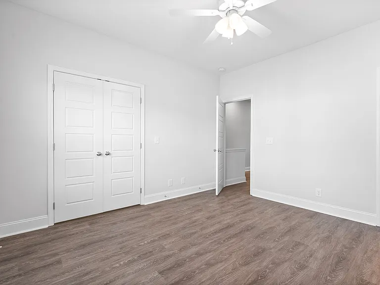 760 Tracy Ln #D104 — Photo 13