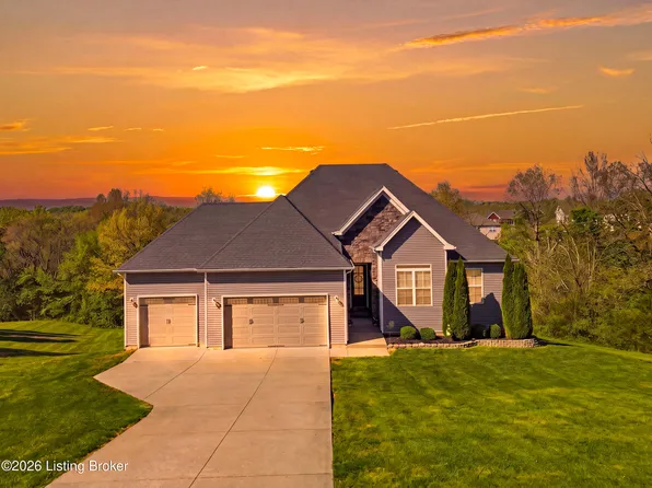 652 Lincoln Dr, Taylorsville, KY 40071