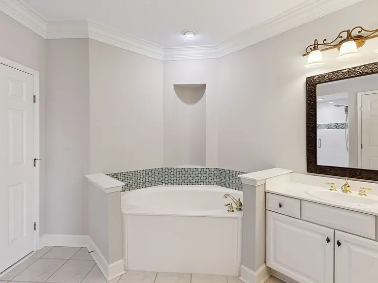 5284 Sea Chase Dr #1 — Photo 32