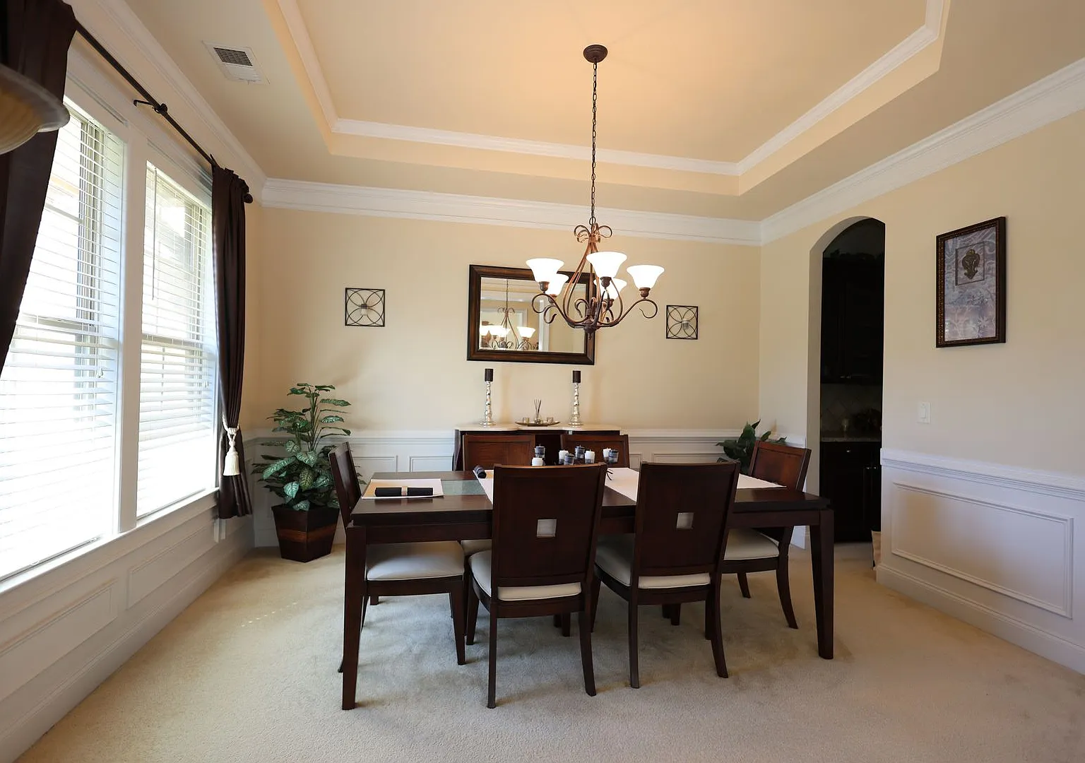 Spacious Johns Creek Home for Family Retreat and Entertainment — Photo 4