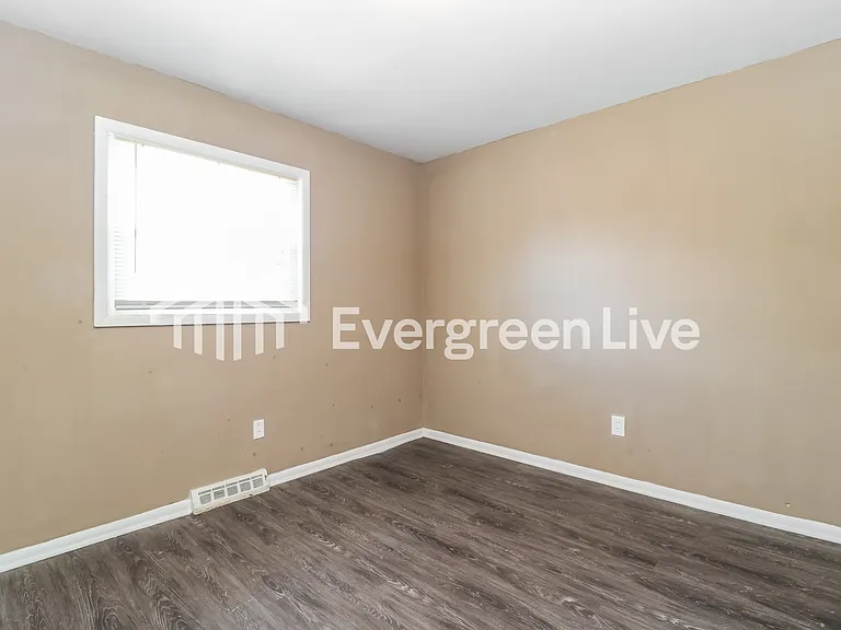11875 Hidden Lake Dr — Photo 12