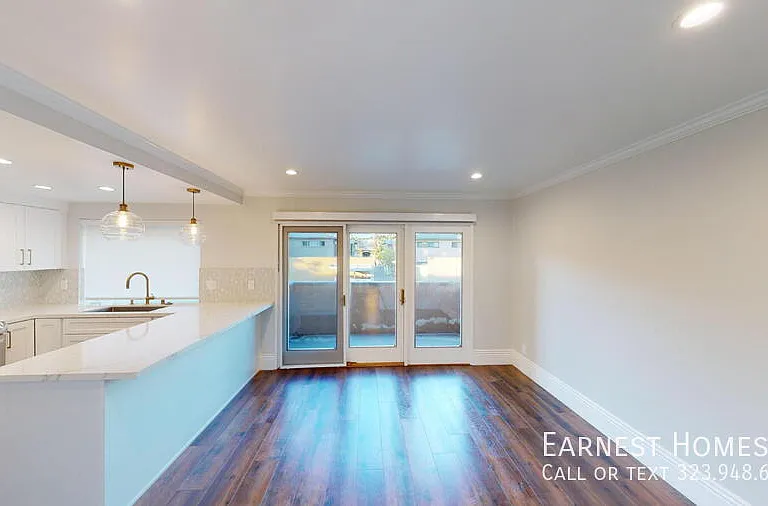 14309 Hartsook St — Photo 4