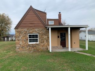27 Esther St, Uniontown, PA