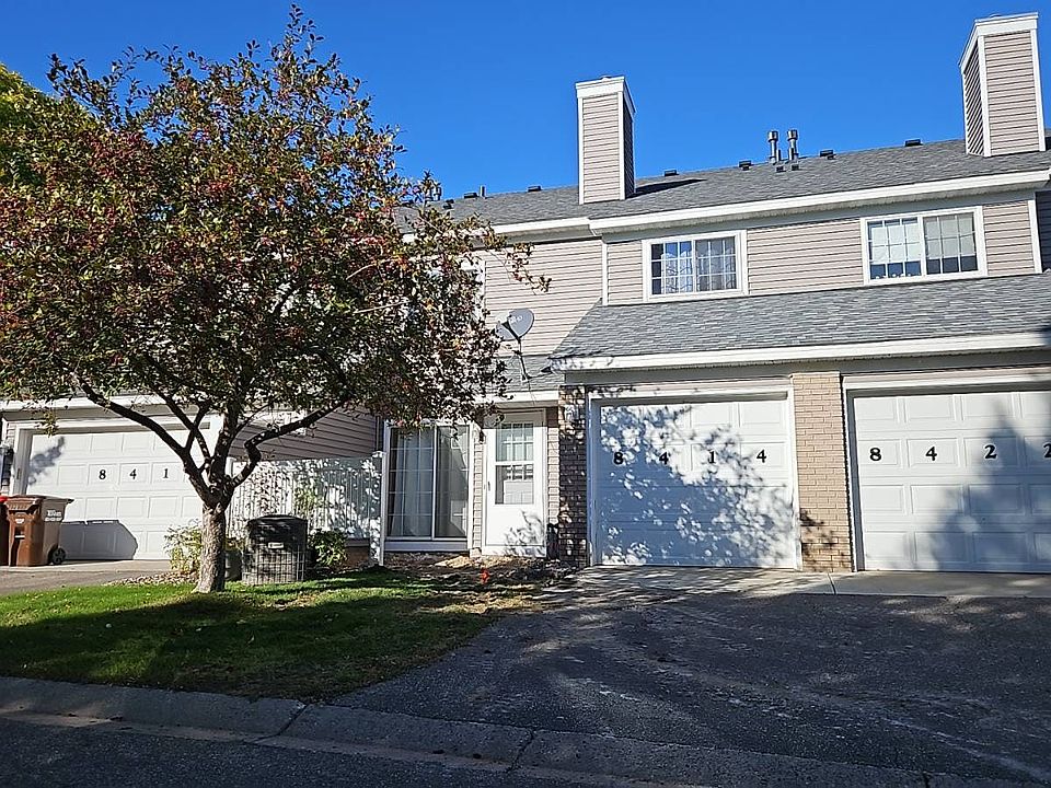 2nd image of 8414 Copperfield Way