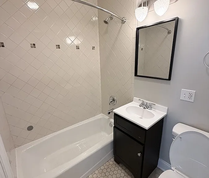 704 Rogers St #704 — Photo 8