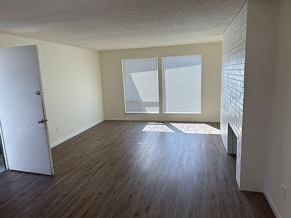 3rd image of 430-432 N 21st St