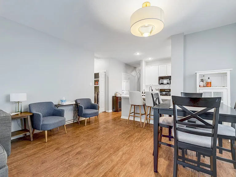 411 W Saint Elmo Rd #37 — Photo 14
