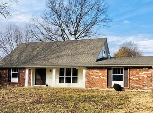 5081 Crosswood Dr, Saint Louis, MO