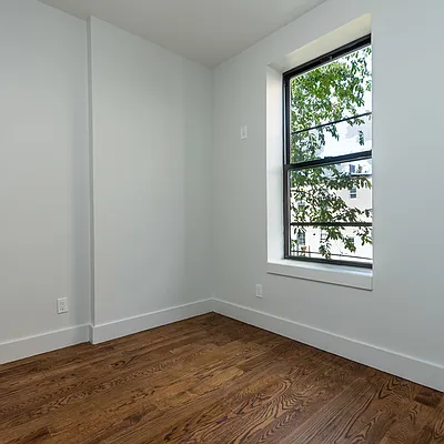 Rented by Nooklyn NYC LLC | media 32
