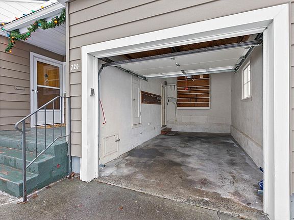 4th image of 720 E Thurston Ave