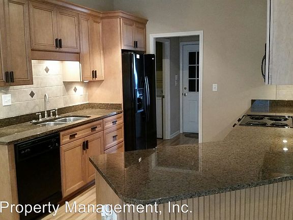 4th image of 3813 Charbon Ln
