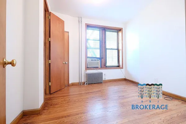 Rented by SBJ Brokerage, LLC | media 8