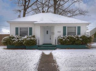 1541 Montague Ave, Muskegon, MI 49441