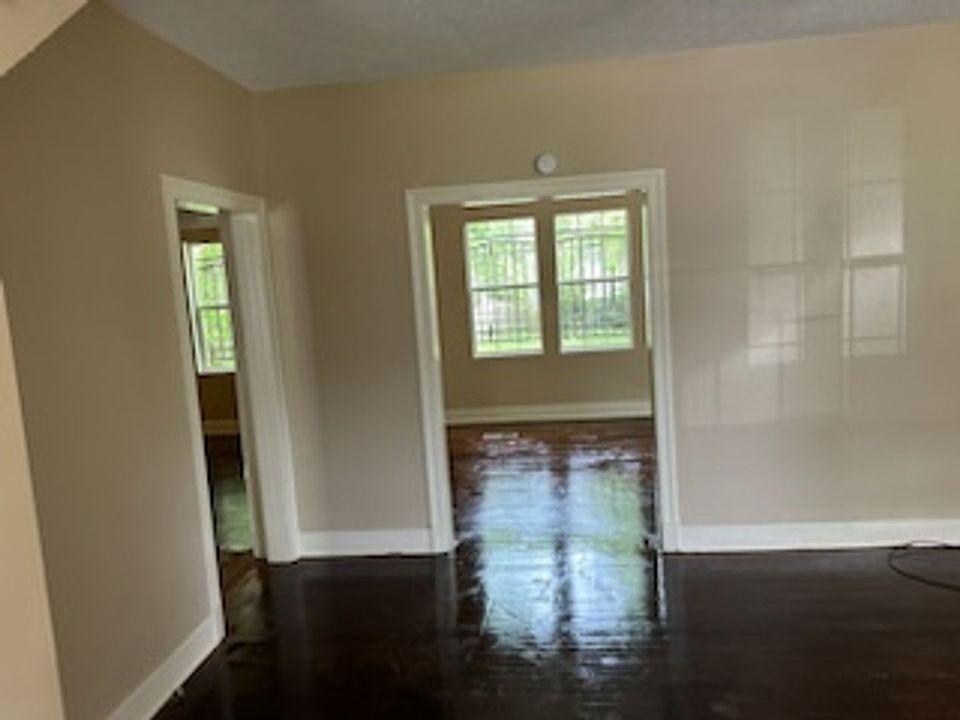 358 E Ridgeway St, Jackson, MS 39206 Zillow