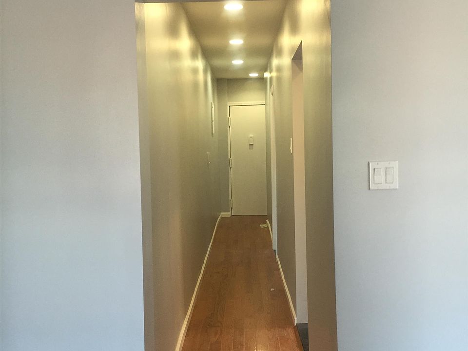 1st image of 578 Parkside Ave