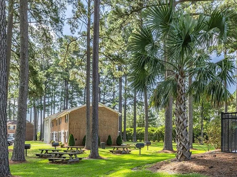 Tryon Estates — Photo 19
