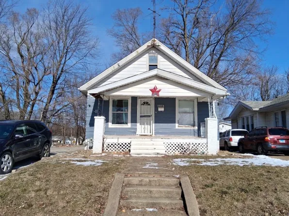 1702 E Locust St, Decatur, IL 62521